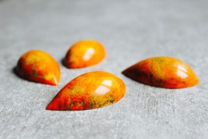 Passionsfrucht-Karamell Praline